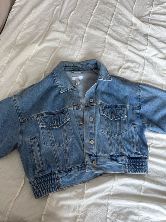 Forever 21 Jackets & Blazers - Forever 21 Light Blue Denim Jacket